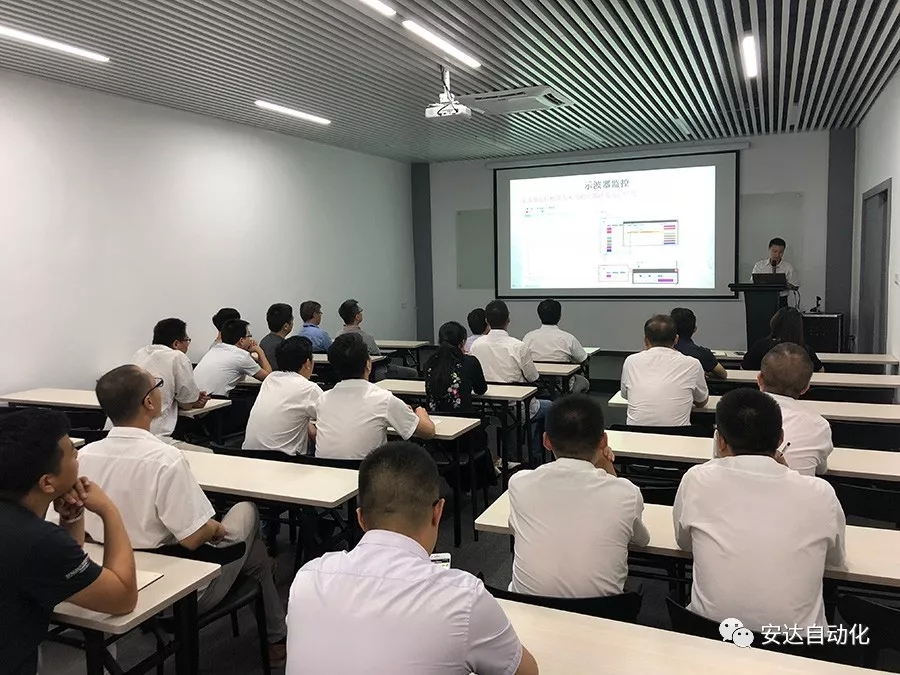 新品发布会 | 28圈中国发布多款机械手，聚焦智能制造产业