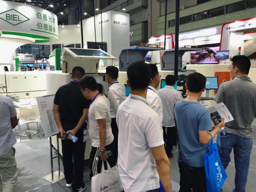 【实时报导】5G时代，你真的准备好了吗？｜3D曲面玻璃展